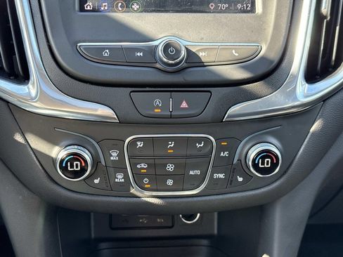 Used 2024 Chevrolet Equinox LT AWD/4WD image 7