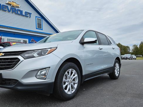 Used 2021 Chevrolet Equinox LT image 3
