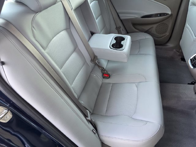Used 2019 Chevrolet Malibu Premier w/ Sun and Wheel Package FWD image 16