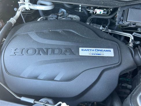 Used 2020 Honda Pilot LX image 24