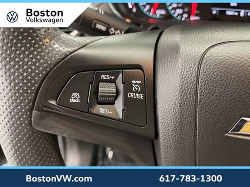 Used 2022 Chevrolet Trax LS w/ Tint and Cruise Package image 16