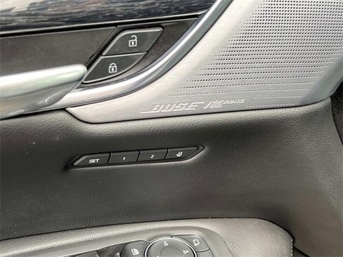 Certified 2022 Cadillac XT5 Premium Luxury image 15