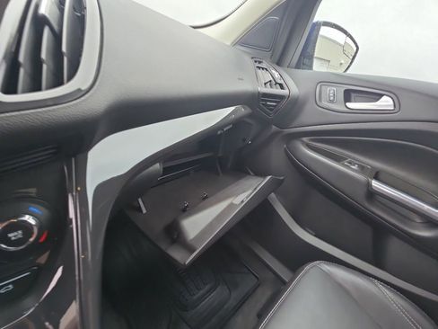 Used 2014 Ford Escape Titanium AWD/4WD image 22