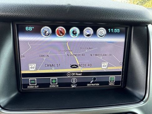 Used 2016 Chevrolet Suburban LT image 30