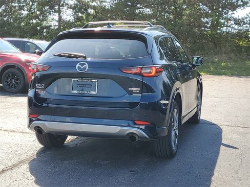 Used 2025 MAZDA CX-5 Signature image 3