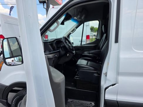 Used 2021 Ford Transit 250 Medium Roof RWD image 16