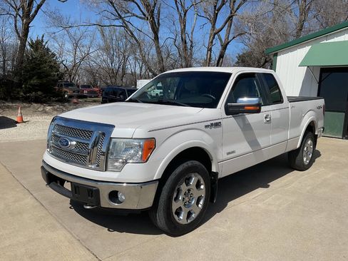 Used 2011 Ford F150 Lariat w/ Lariat Chrome Pkg image 5
