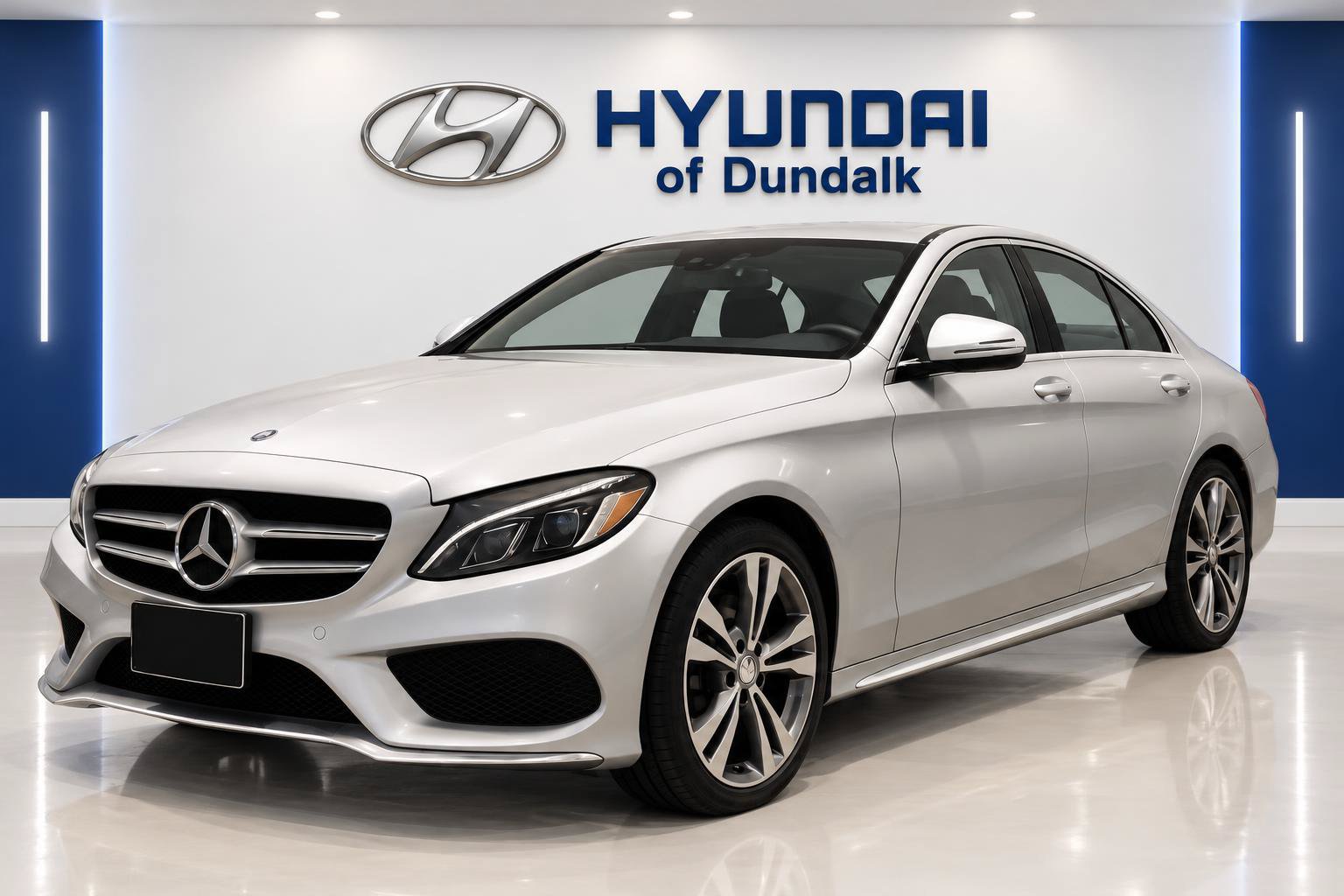 Used 2016 Mercedes-Benz C 300 4MATIC Sedan image 1