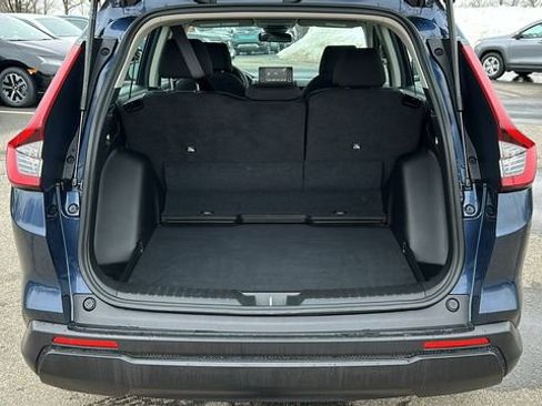 Used 2023 Honda CR-V LX image 24