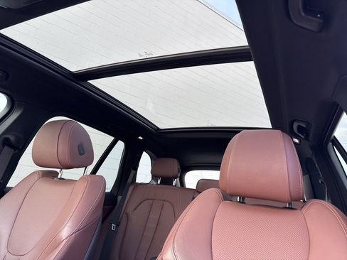 Used 2020 BMW X5 sDrive40i w/ Premium Package image 35