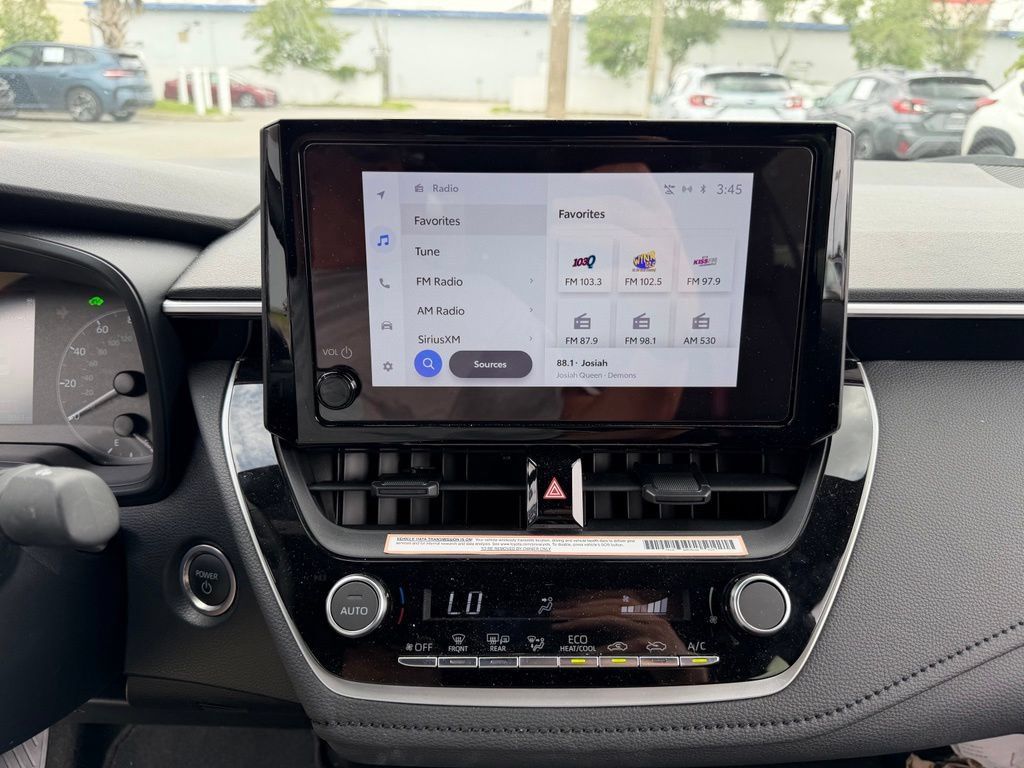 Used 2024 Toyota Corolla SE FWD image 23