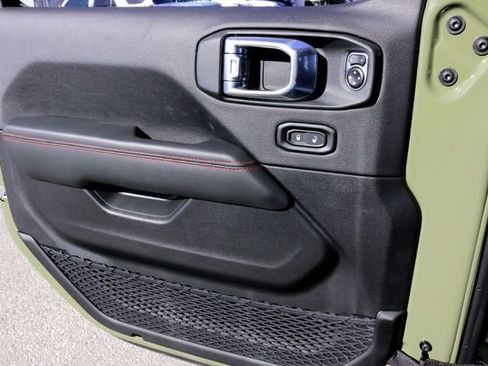 New 2026 Jeep Wrangler Unlimited Rubicon 392 image 16