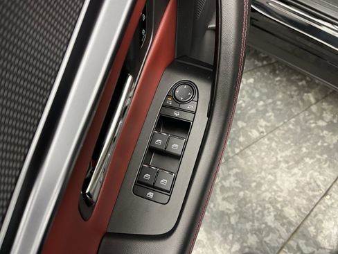 Certified 2025 MAZDA CX-70 Plug-In Hybrid w/ Premium Plus image 9