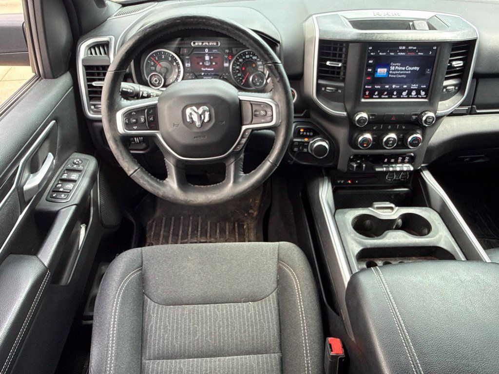 Used 2019 RAM 1500 Big Horn AWD/4WD image 9