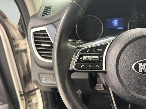 Used 2021 Kia Seltos S FWD image 13