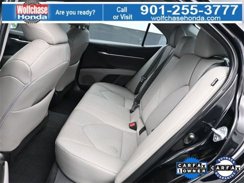 Used 2023 Toyota Camry XLE image 12