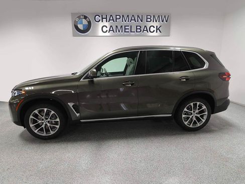 Used 2026 BMW X5 sDrive40i RWD image 3
