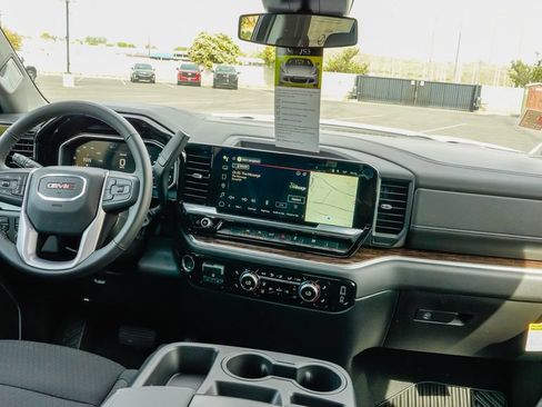 New 2026 GMC Sierra 1500 SLE w/ Max Trailering Package AWD/4WD image 13