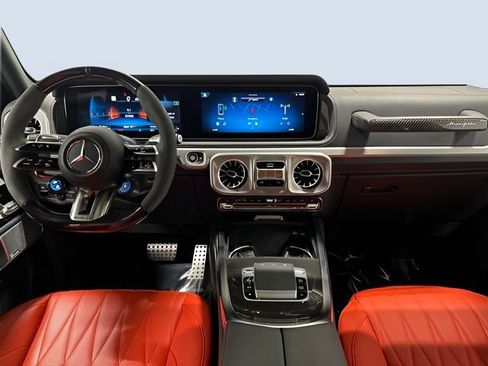 Used 2025 Mercedes-Benz G 63 AMG 4MATIC image 11