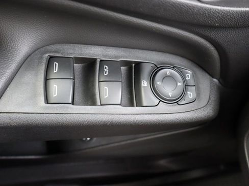 Used 2022 Chevrolet Equinox LT image 24