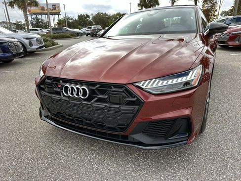 Used 2025 Audi S7 Premium Plus image 8