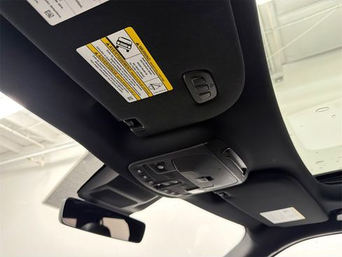 Used 2021 Lincoln Navigator L Reserve w/ Luxury Package image 36