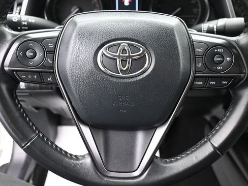 Used 2023 Toyota Camry SE FWD image 17