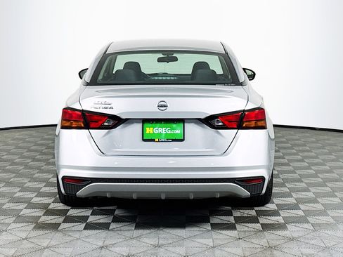 Used 2022 Nissan Altima 2.5 S FWD image 8