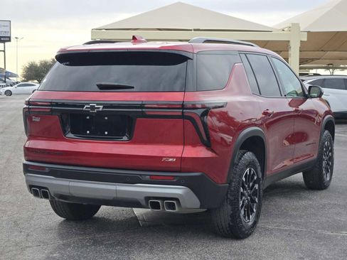 Certified 2025 Chevrolet Traverse Z71 w/ Driver Confidence Package image 7