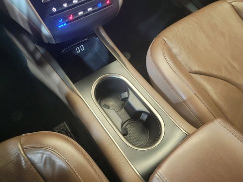Used 2017 Lincoln MKC Reserve w/ Lincoln MKC Climate Package FWD image 26