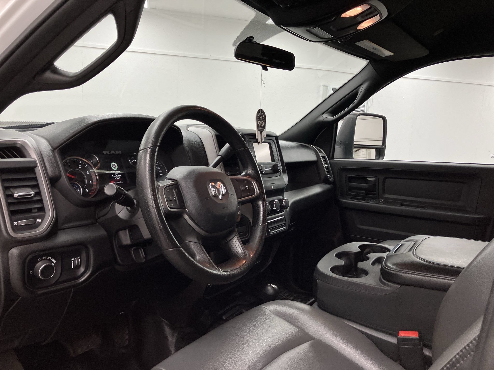 Used 2024 RAM 3500 Tradesman AWD/4WD image 10