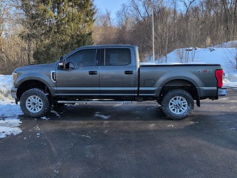 Used 2018 Ford F250 XLT image 6