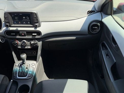 Used 2020 Hyundai Kona SEL AWD/4WD image 11