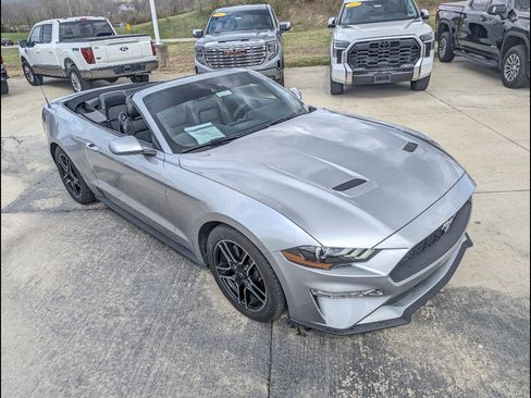 Used 2021 Ford Mustang Premium image 15