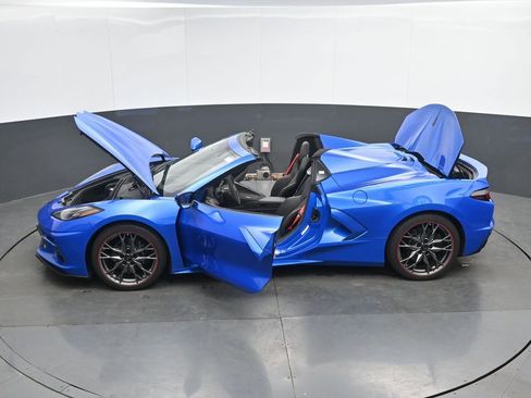 Used 2024 Chevrolet Corvette Stingray Premium Conv w/ Stealth Interior Trim Package RWD image 51