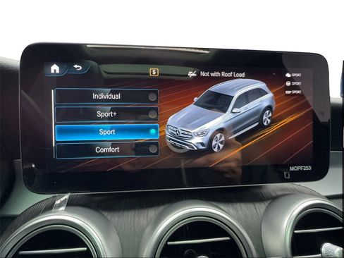 Used 2022 Mercedes-Benz GLC 300 GLC 300 NAV,CAM,PANO,HTD STS,B w/ Premium Package Lite image 30