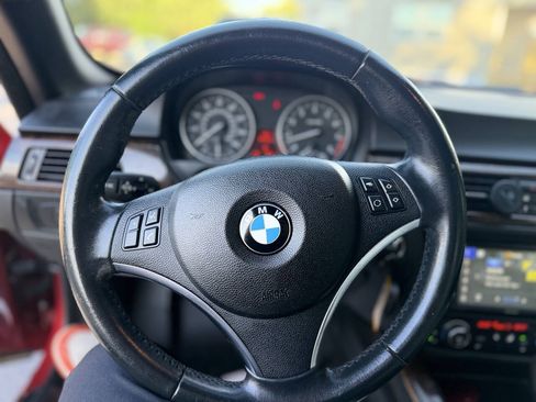 Used 2011 BMW 328i Convertible RWD image 15