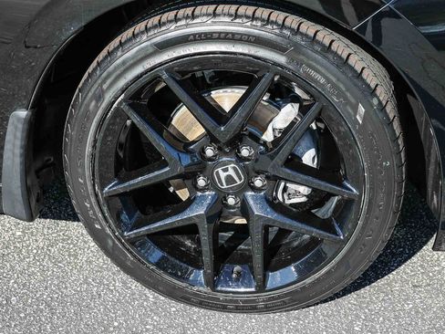 Used 2024 Honda Civic Sport image 13