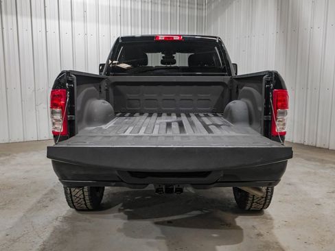 Used 2024 RAM 2500 Big Horn w/ Sport Appearance Package image 61