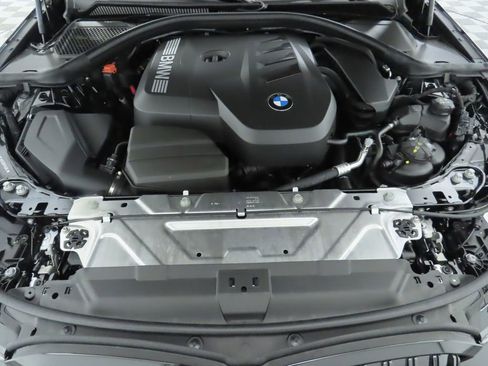 Used 2025 BMW 330i Sedan w/ M Sport Package image 31