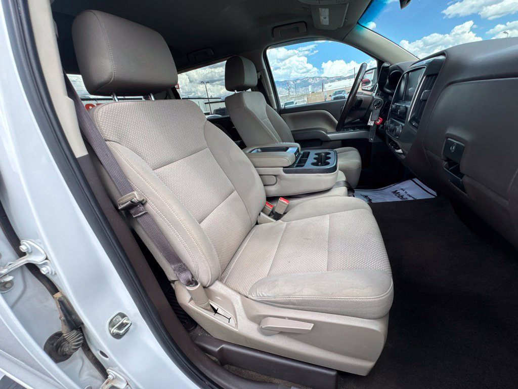 Used 2018 Chevrolet Silverado 1500 LT w/ All Star Edition AWD/4WD image 23