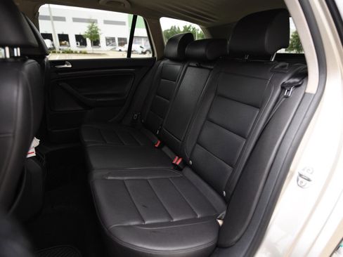 Used 2013 Volkswagen Jetta TDI image 13