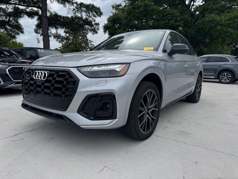 Used 2024 Audi SQ5 Prestige AWD/4WD image 1