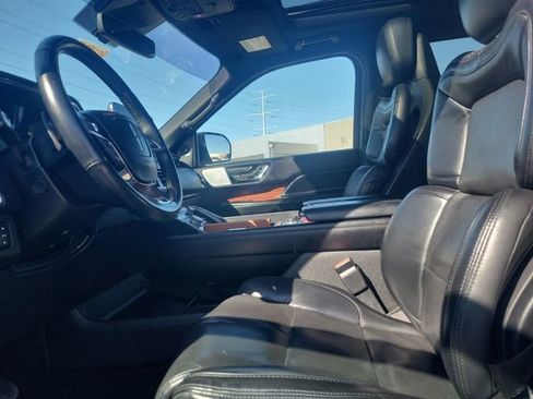 Used 2020 Lincoln Navigator L Reserve w/ Luxury Package image 22