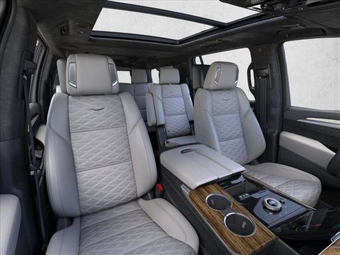 New 2026 Cadillac Escalade ESV Platinum Sport w/ LPO, ONYX Package AWD/4WD image 16