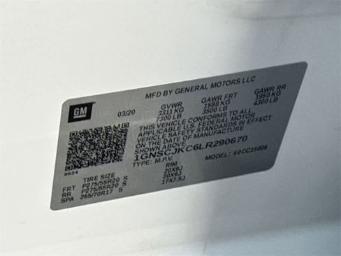 Used 2020 Chevrolet Suburban Premier image 27