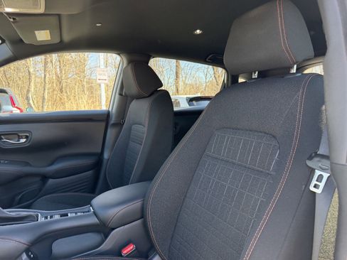 Certified 2024 Honda HR-V Sport image 24