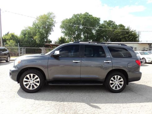 Used 2014 Toyota Sequoia Limited image 4