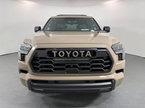 Used 2025 Toyota Sequoia 4WD image 10