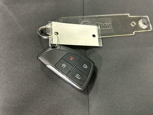 Used 2024 Chevrolet Tahoe 2WD w/ Remote Keyless Entry Package image 31